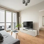 Appartamento Business Mokotow Park 84 By Bookinghost Varsavia