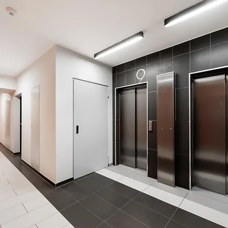 Business Mokotow Park 84 By Bookinghost * Warschau