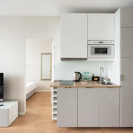 Business Mokotow Park 84 By Bookinghost