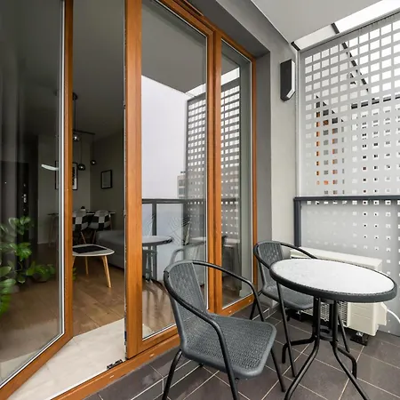 Business Mokotow Park 84 By Bookinghost *